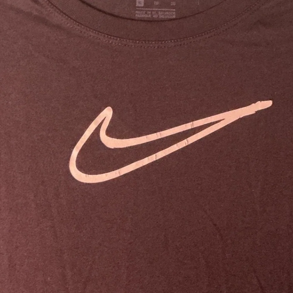 Nike Tank + Crop + Long Sleeve Womens Activewear Tops X-Large Burgundy Black
